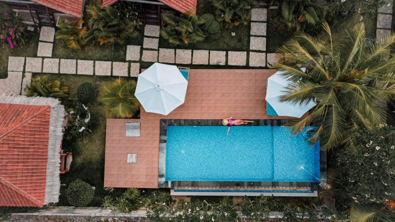 Gayatri Bungalows Batununggul Экстерьер фото