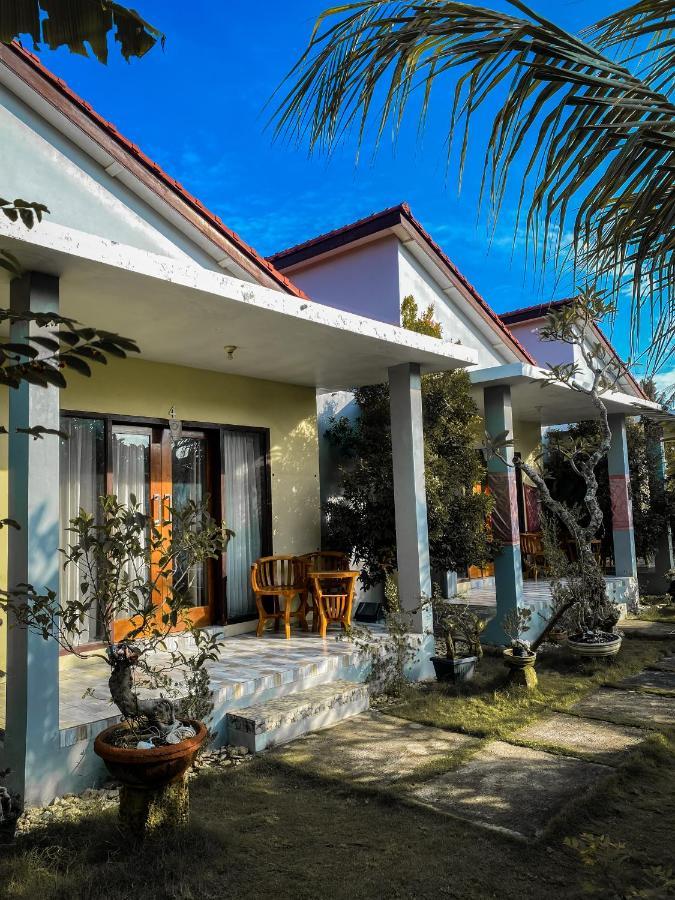 Gayatri Bungalows Batununggul Экстерьер фото